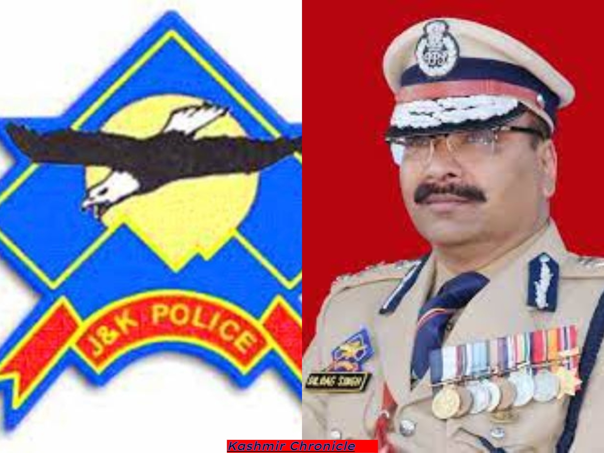 DGP congratulates 13 police officers on their promotion