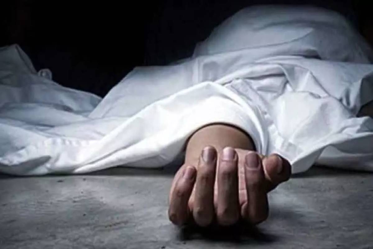 Male dead body found in river Jhelum in Kashmir's Sopore