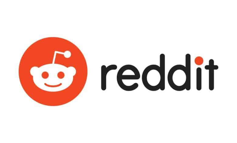 Reddit allows users to translate posts into 8 languages