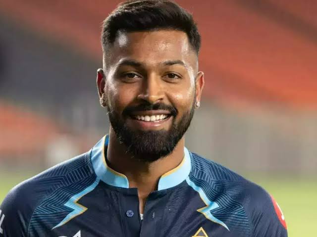 Hardik Pandya back in Mumbai Indians after intense drama